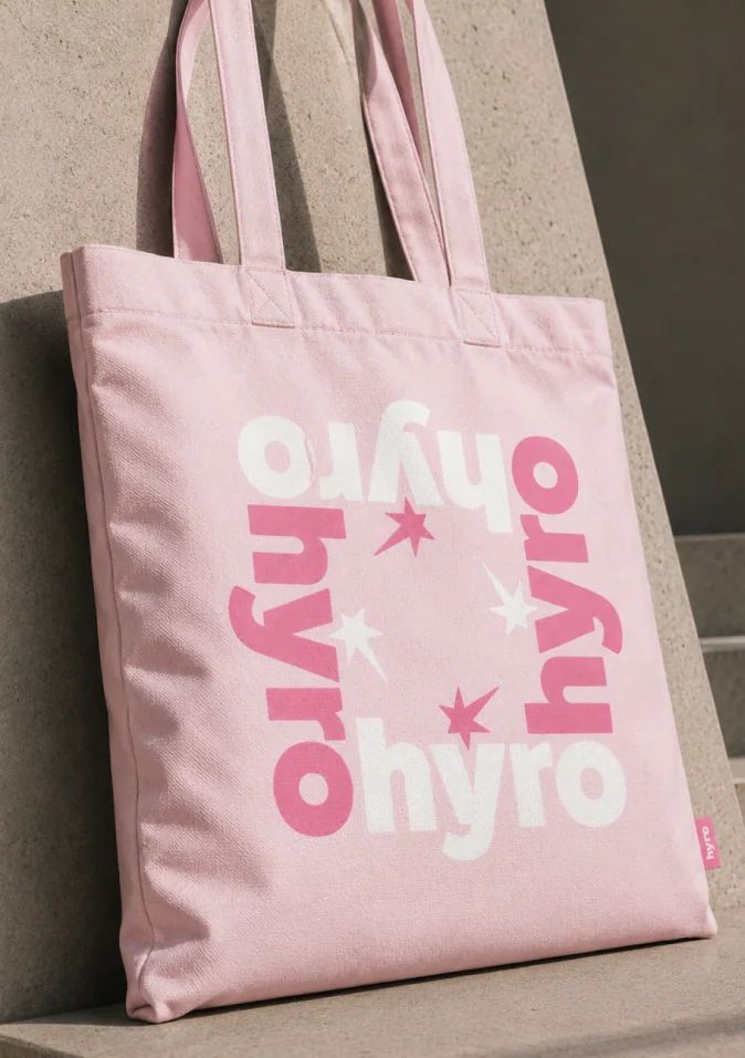 Hyro, merch (b)